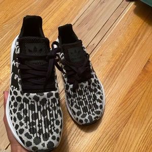 Swift Run Sneakers 👟